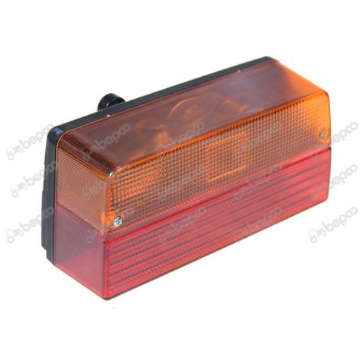 Lampa spate stanga sau dreapta John Deere
